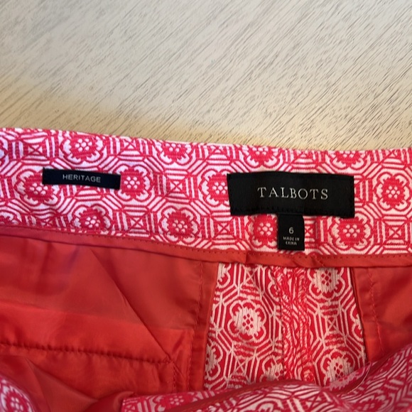 Talbots Women’s Heritage Red Paisley Geometric Print Cropped Ankle Pants Size 6 - Picture 9 of 12